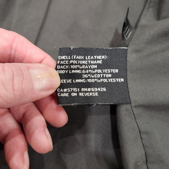 Black Rivet Faux Leather Jacket Mens XXL Black Biker Moto Coat Lined Ribbed - Picture 7 of 12